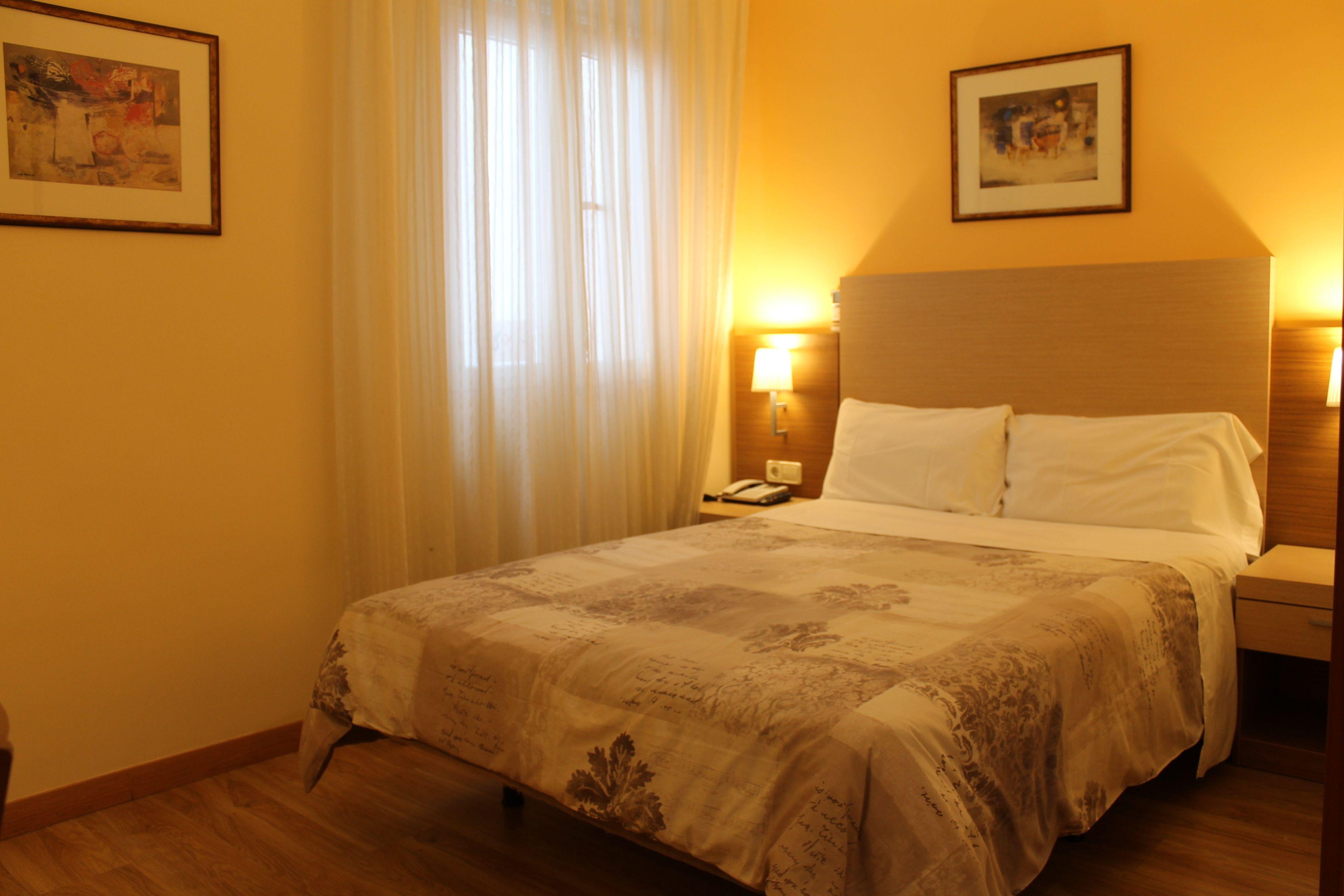 Hotel Mirador Puerta Del Sol — Photos 3